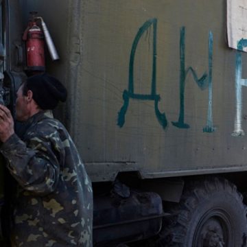 Арабские снайперы и мобильные морги: чем бомбардируют мозги жителей Донбасса
