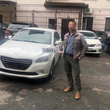 СБУ задержала мужчину, который катался по Киеву на авто с номерами «ДНР»