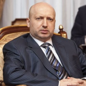 Турчинов анонсировал «мощный пакет» мер по ситуации на востоке Украины