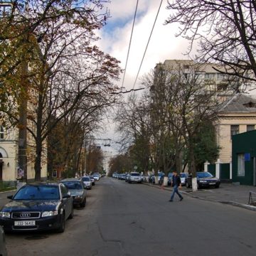 Таксисты будут в ярости: на Соломенке переименовали еще одну улицу