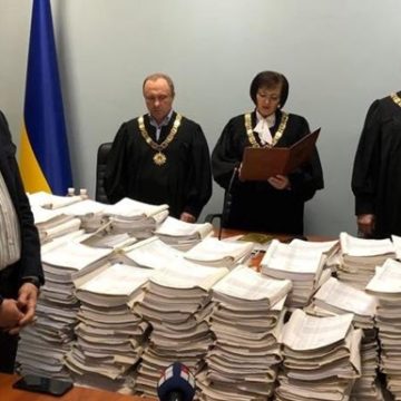 Суд обязал власти Киева снизить тарифы на коммуналку — адвокат