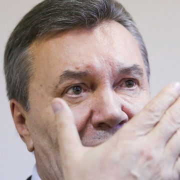 Третий срок Януковича: предвыборная игра и будущие проблемы