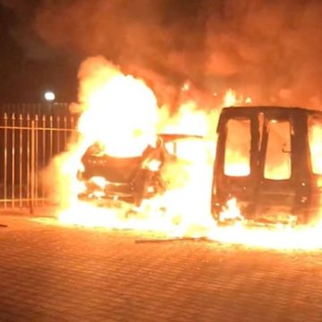 В Киеве известному журналисту сожгли авто