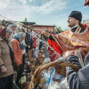 Пасхальное богослужение в Киеве: эксклюзивные фото