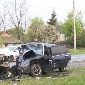 Жуткое ДТП в Винницкой области: четыре погибших, двое пострадавших